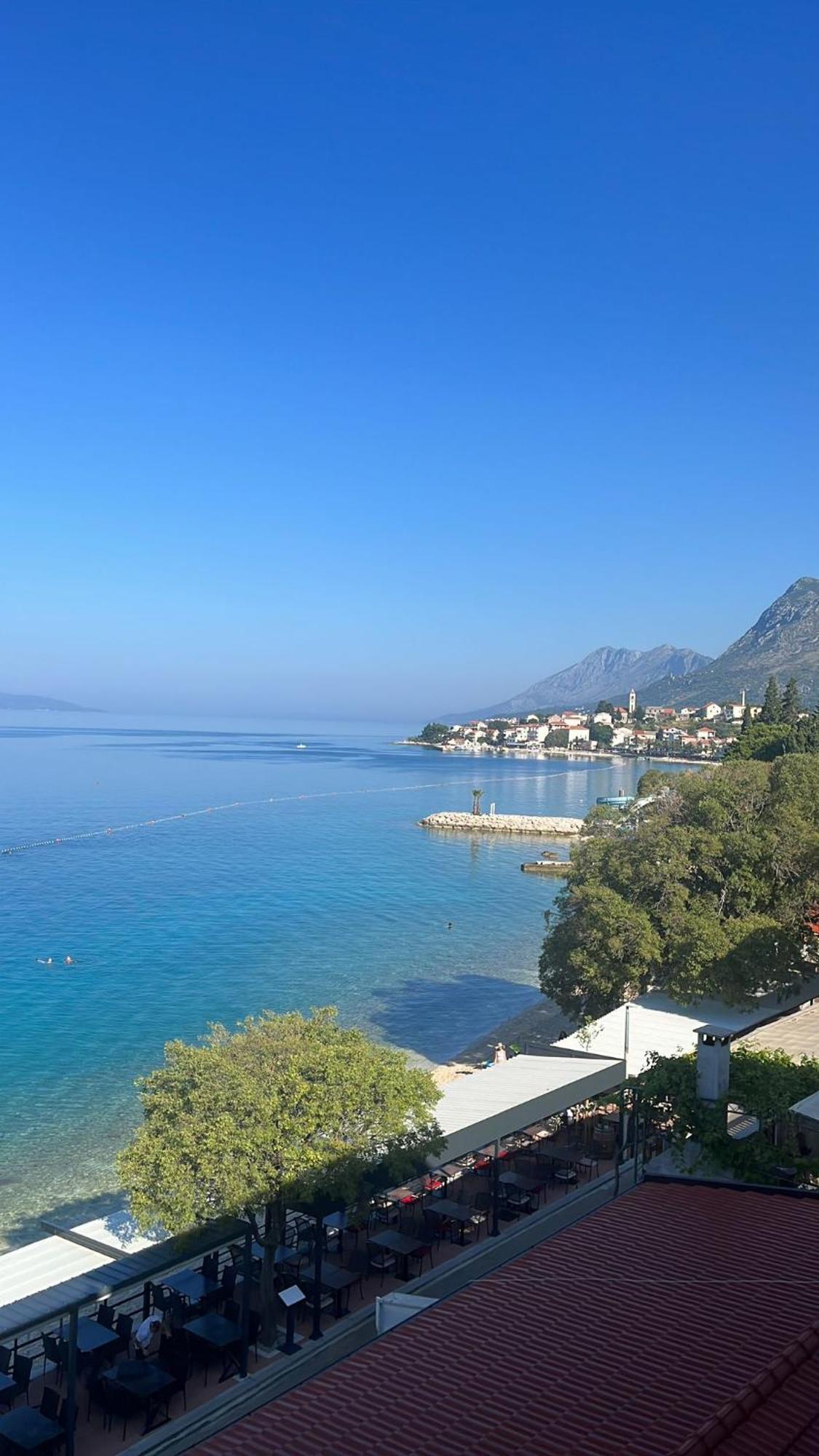 Apartment Davor Gradac  Eksteriør billede